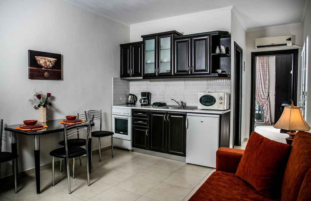 Niki Apartments Chrysi Ammoudia Exterior photo
